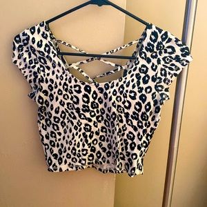 Forever 21 Cheetah Crop Top! Size M. Worn 1x.